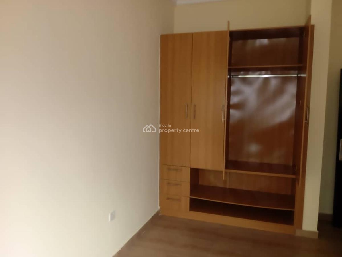 Luxury Pop 3 Bedroom En Suite Two in a Compound, Short Drive From Magodo Gra, Opic, Isheri North, Lagos, Flat / Apartment for Rent