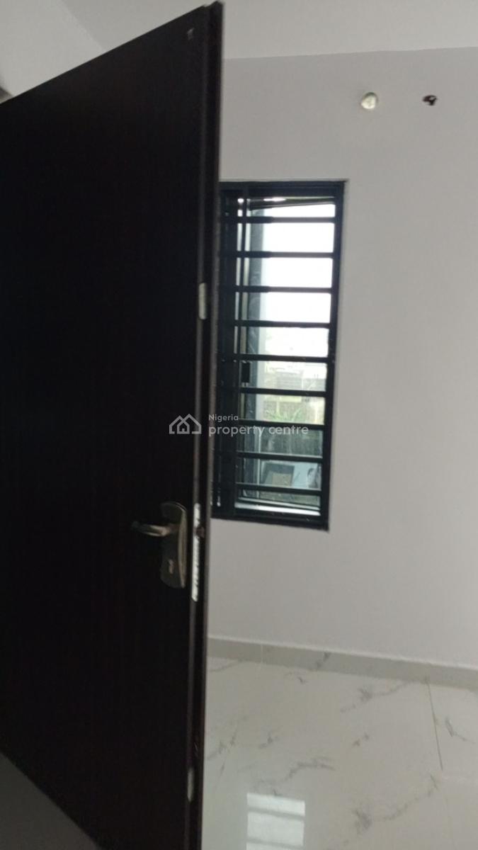 Luxury 2bedroom Flat at Atlantic View Estate, Igboefon Lekki Lagos, Niyi Adegbite Street, Alpha Beach Road, Atlantic View Estate, Igbo Efon, Lekki, Lagos, Flat / Apartment for Rent