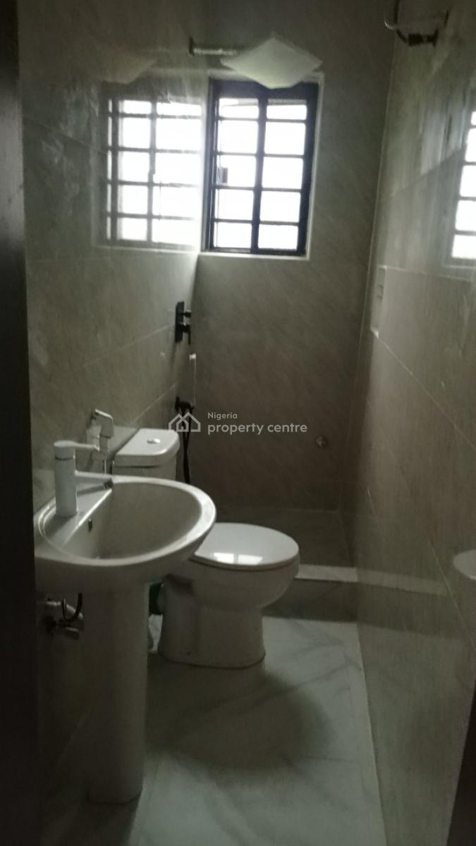 Luxury 2bedroom Flat at Atlantic View Estate, Igboefon Lekki Lagos, Niyi Adegbite Street, Alpha Beach Road, Atlantic View Estate, Igbo Efon, Lekki, Lagos, Flat / Apartment for Rent