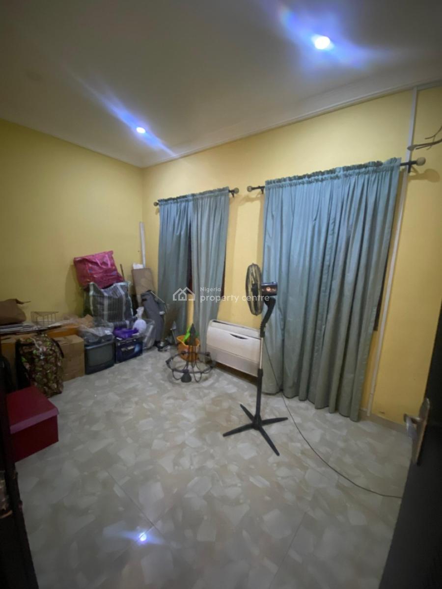 Nice Self Compound 2 Bedroom Bungalow, Lekki Phase 1, Lekki, Lagos, Detached Bungalow for Rent