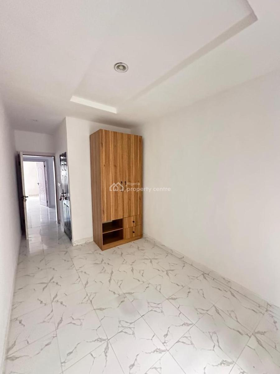 4 Bedroom Terrace Duplex - Private Compound, Ikota, Lekki, Lagos, Terraced Duplex for Rent