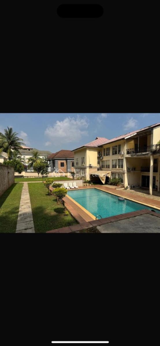 a 3 Bedroom Flat in a Good and Secured Location Is Available, Maitama District, Abuja, Flat / Apartment for Rent