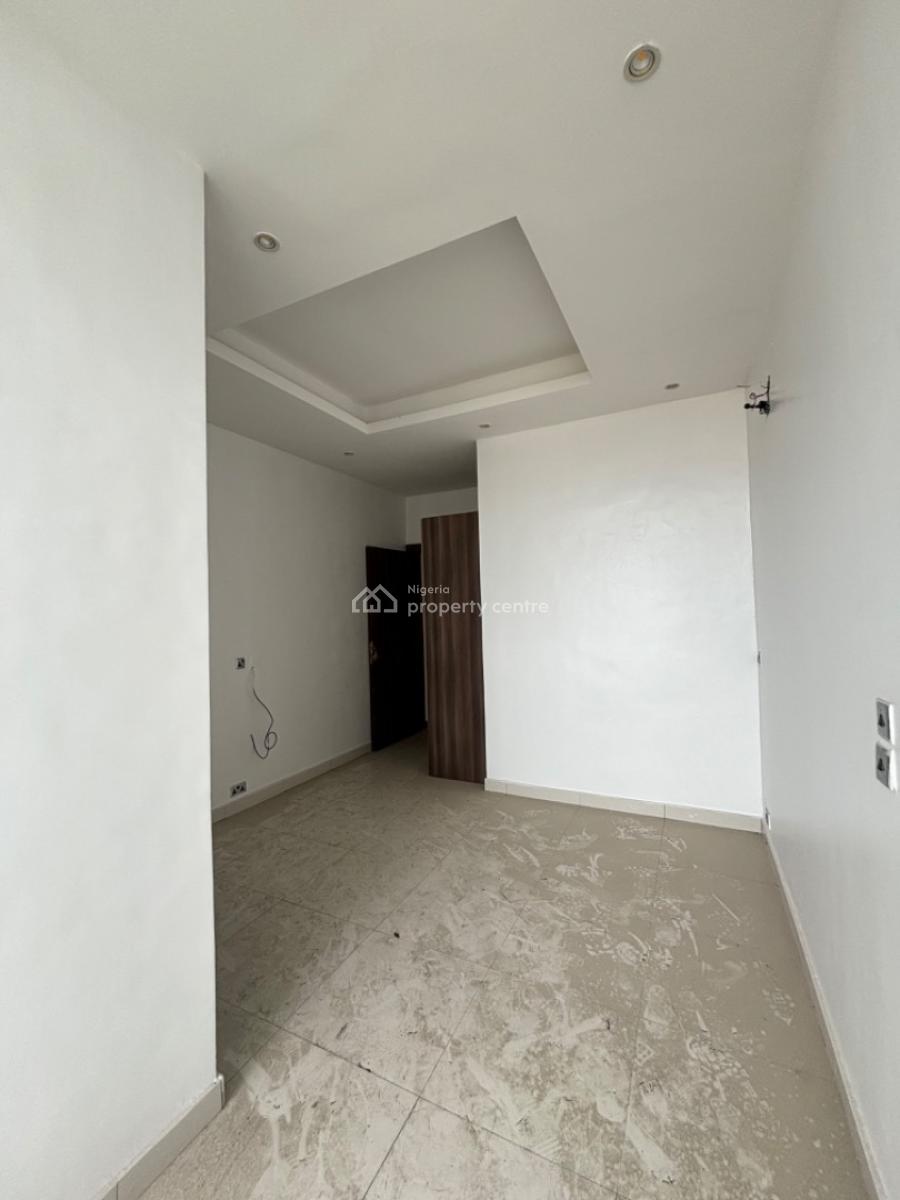 Spacious 4 Bedroom Terrace Duplex, Lekki Right Side, Lekki Phase 1, Lekki, Lagos, Terraced Duplex for Sale
