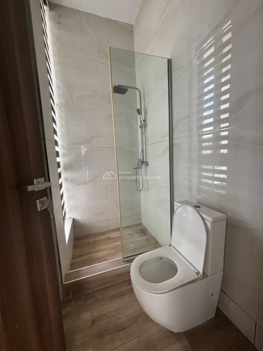 Spacious 4 Bedroom Terrace Duplex, Lekki Right Side, Lekki Phase 1, Lekki, Lagos, Terraced Duplex for Sale