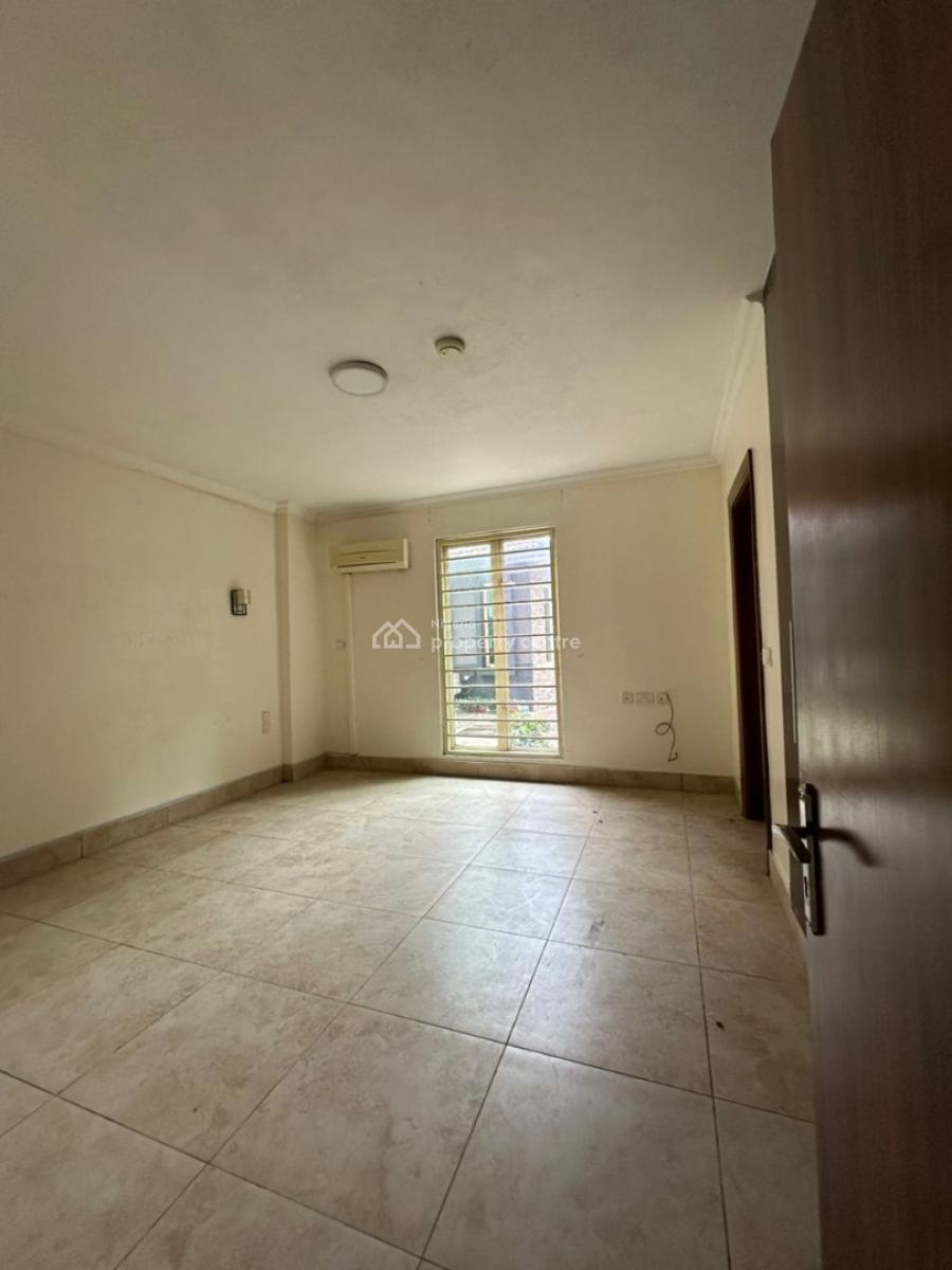 Well Finished Serviced 4 Bedroom Flat with a Room Bq, Old Ikoyi, Ikoyi, Lagos, Flat / Apartment for Rent