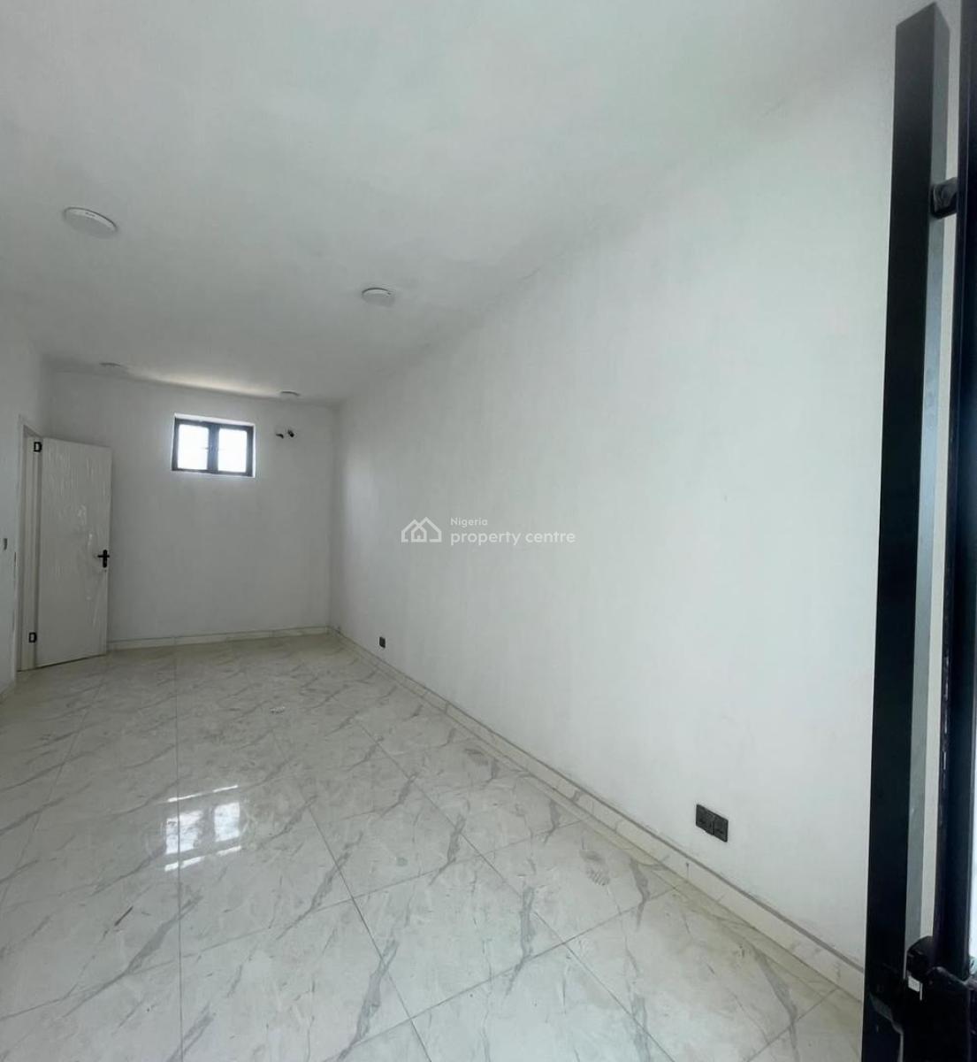 3 Bedroom Apartment in Lekki Phase 1, Lekki Phase 1, Lekki, Lagos, Flat / Apartment for Rent