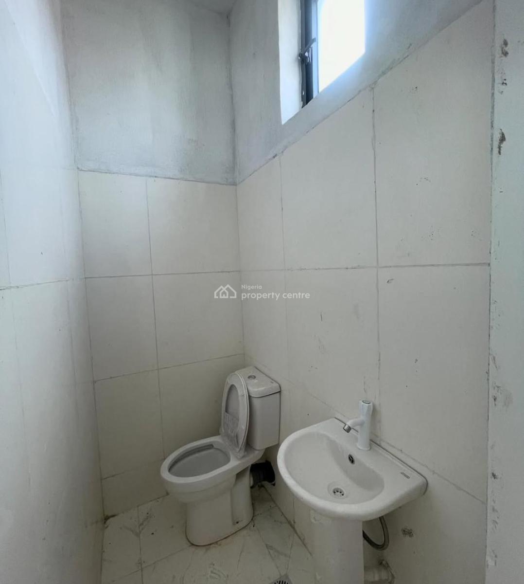3 Bedroom Apartment in Lekki Phase 1, Lekki Phase 1, Lekki, Lagos, Flat / Apartment for Rent