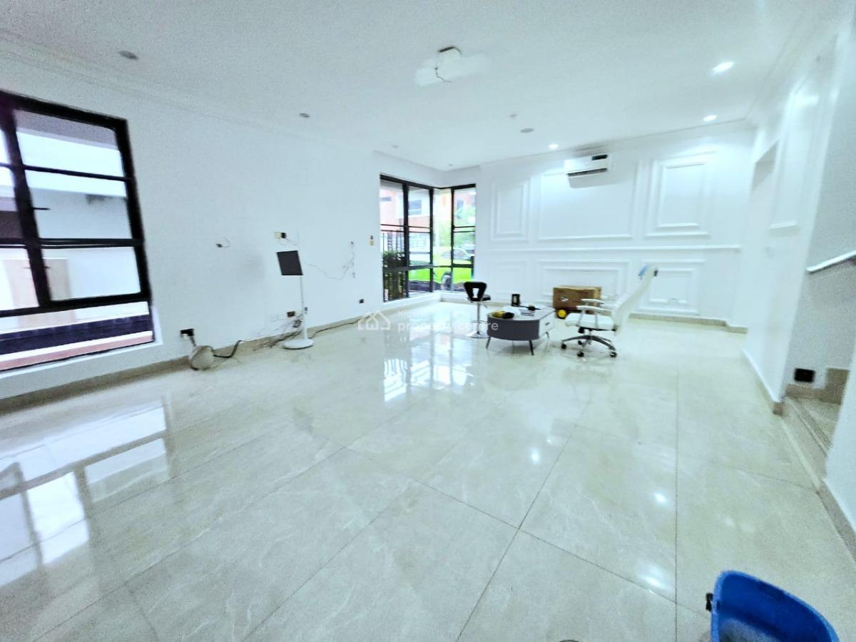 Serviced 5 Bedrooms Detached House, Lekki Phase 1, Lekki, Lagos, Detached Duplex for Rent