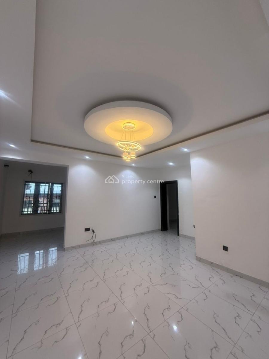 Lovely 3bedroom Flat, Ijesha, Surulere, Lagos, Flat / Apartment for Rent