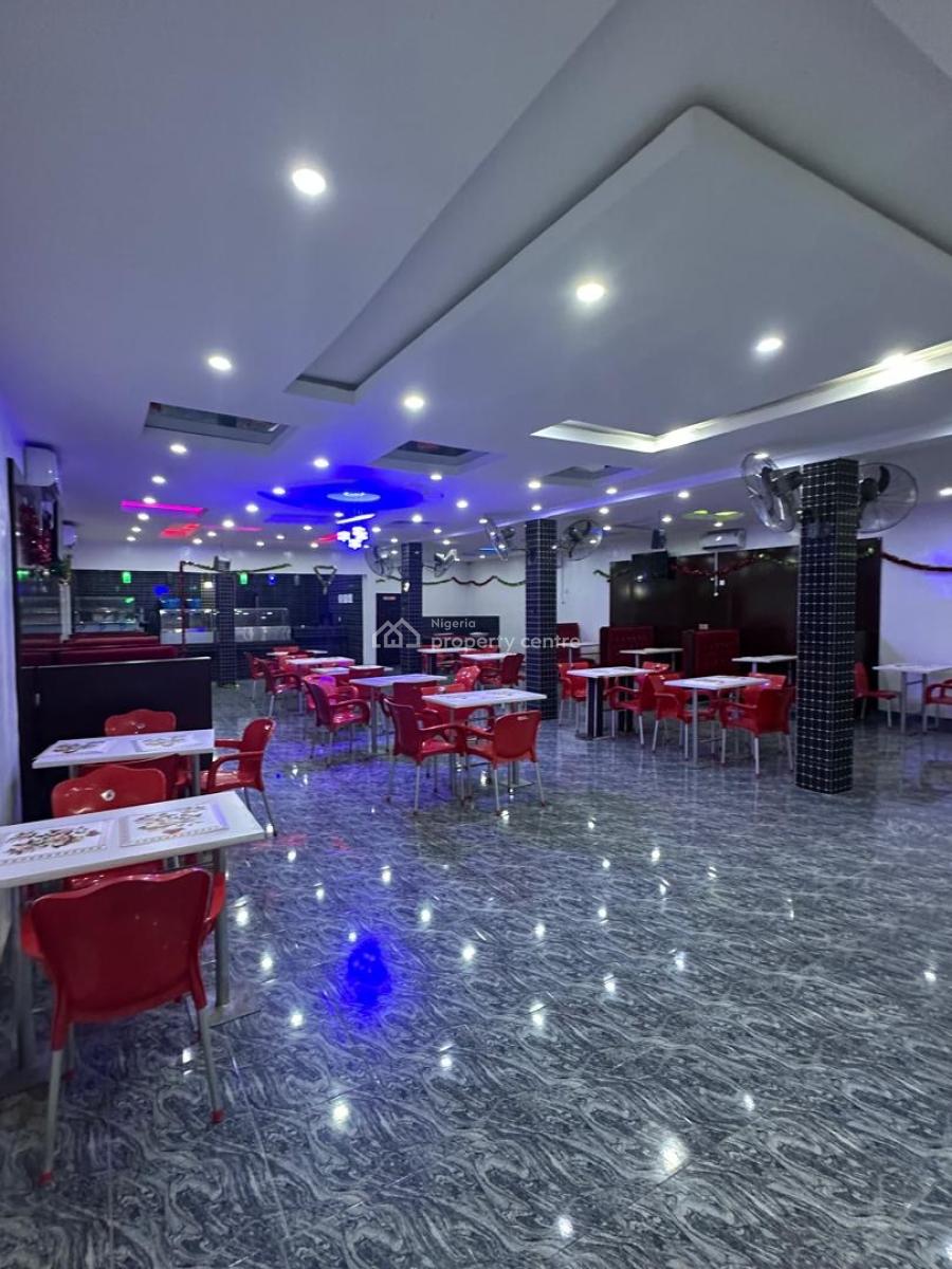 Distress Fast Food Restaurant, Afam Okoloma Roundabout, Oyigbo, Rivers, Restaurant / Bar for Sale