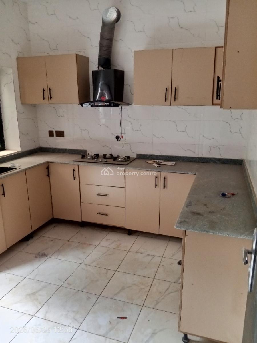 Four Bedroom Duplex in a Serene Location, Ushafa, Bwari, Abuja, Detached Duplex for Sale