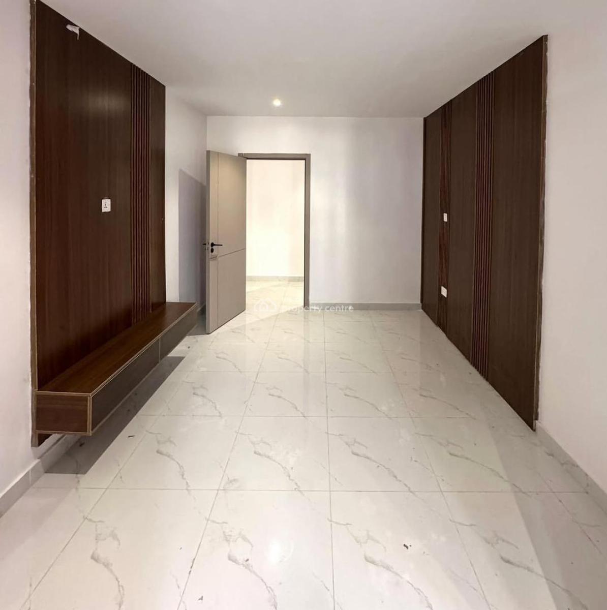 2 Bedroom Maisonette, Lekki Phase 1, Lekki, Lagos, Flat / Apartment for Rent