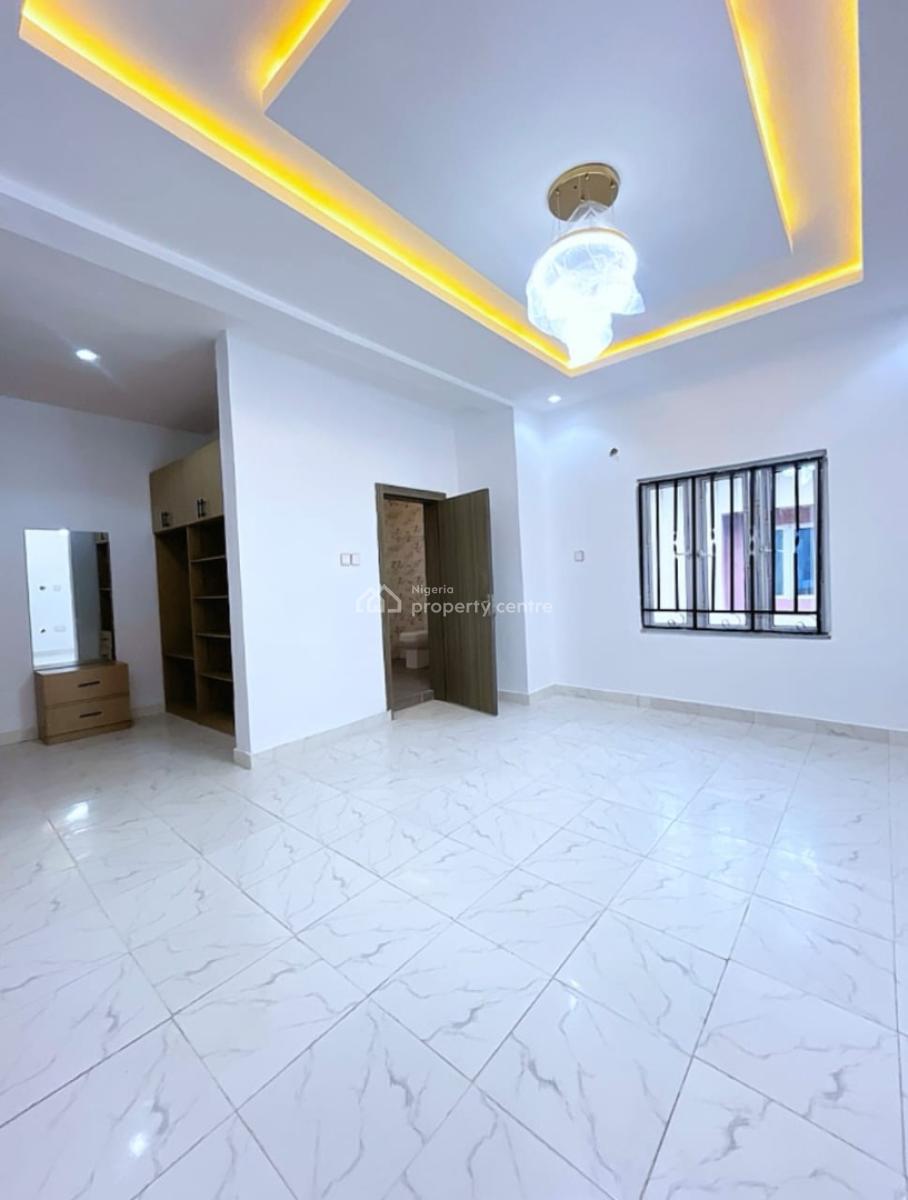 Newly Built 3 Bedroom Terraced Duplex in Secured Estate, Awoyaya, Ibeju Lekki, Lagos, Terraced Duplex for Sale