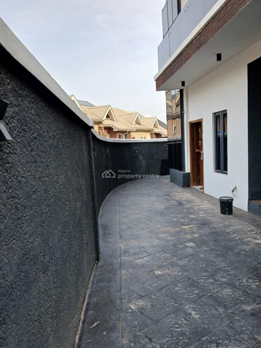 4-bedroom Detached House with 1-room Boys Quarter, River Valley Estate, Ojodu Berger, Ojodu, Lagos, Detached Duplex for Sale