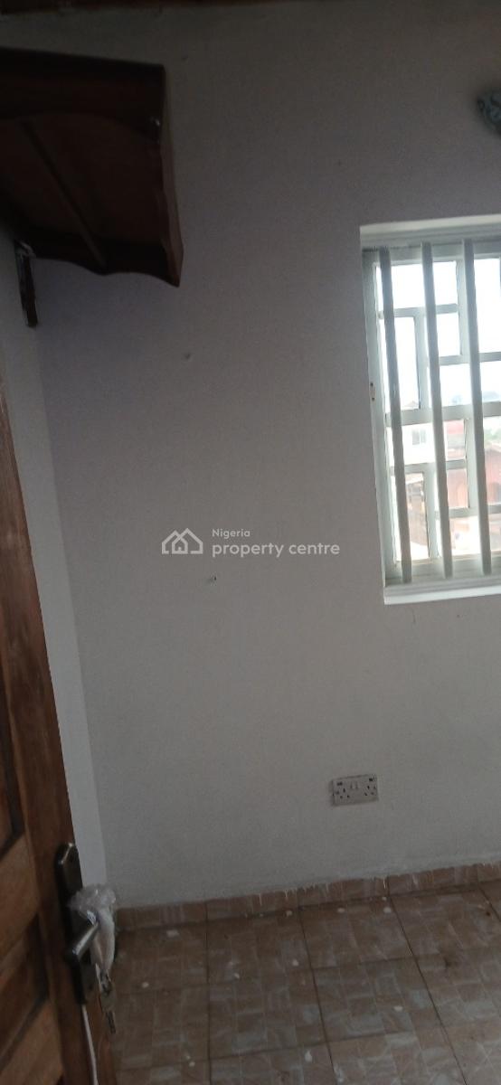 Very Clean 2bedroom Flat, Martins Estate Alagbole Ojodu Berger Lagos, Ojodu, Lagos, Flat / Apartment for Rent