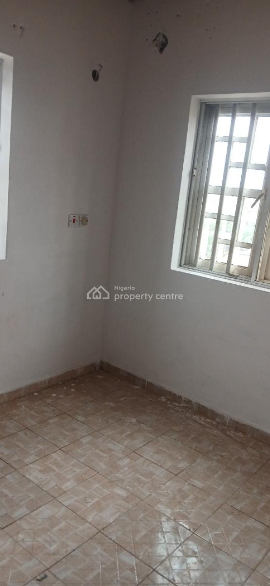 Very Clean 2bedroom Flat, Martins Estate Alagbole Ojodu Berger Lagos, Ojodu, Lagos, Flat / Apartment for Rent