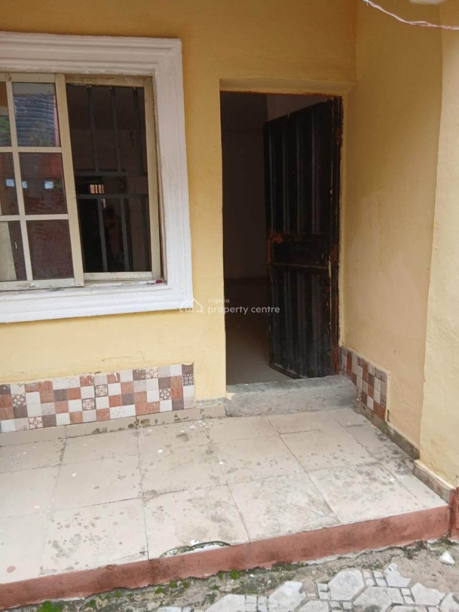 a Room and Parlor in an Estate, Gra, Abijo, Lekki, Lagos, Mini Flat (room and Parlour) for Rent