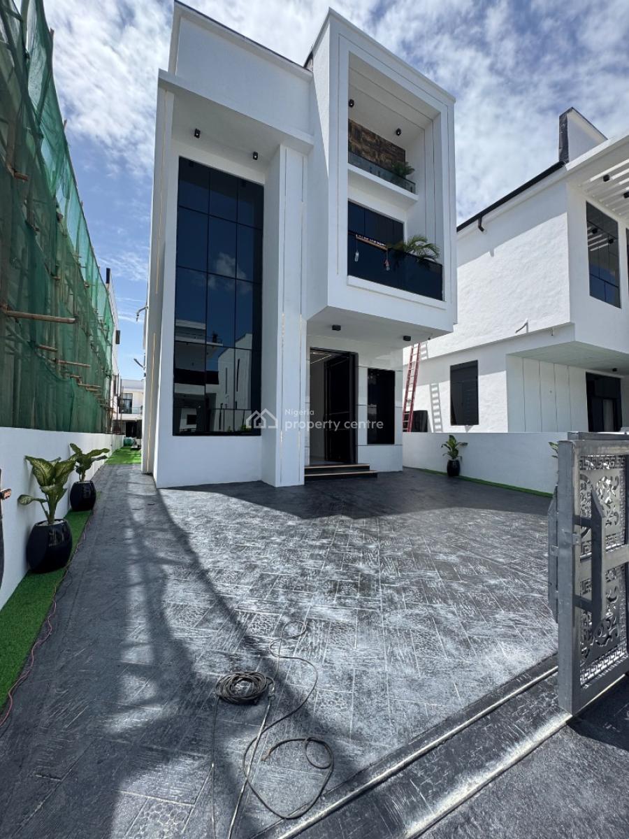 5 Bedroom Detached Home with a Pool, Chevron, Lekki, Lagos, Detached Duplex for Sale