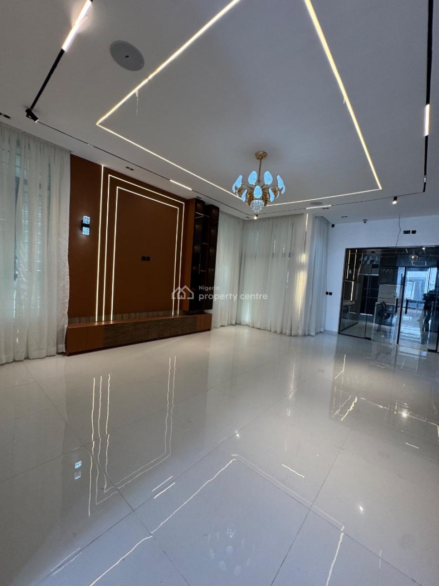 5 Bedroom Detached Home with a Pool, Chevron, Lekki, Lagos, Detached Duplex for Sale