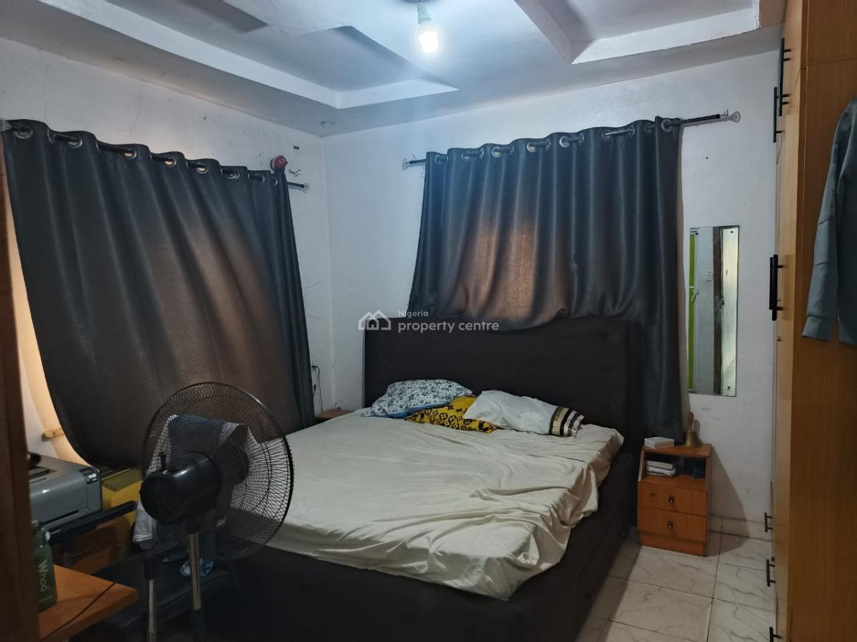 Tastefully Built 3 Bedroom Bungalow and 2 Shops with Deed of Assignmen, Gberigbe Ikorodu Lagos, Ikorodu, Lagos, Detached Bungalow for Sale