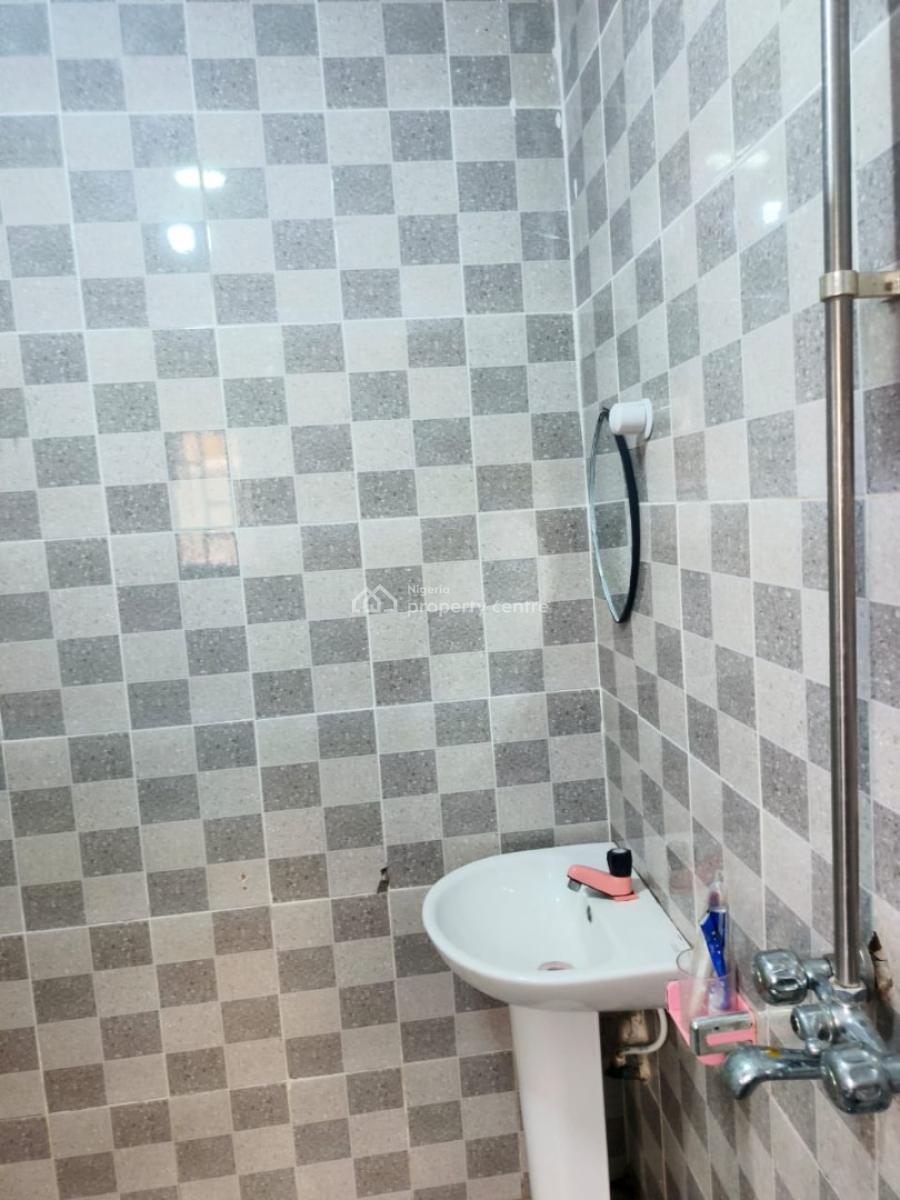 Tastefully Built 3 Bedroom Bungalow and 2 Shops with Deed of Assignmen, Gberigbe Ikorodu Lagos, Ikorodu, Lagos, Detached Bungalow for Sale