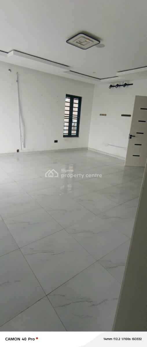 Clean 2 Bedroom Flat in Osapa, Osapa London, Lekki Phase 1, Lekki, Lagos, Flat / Apartment for Rent