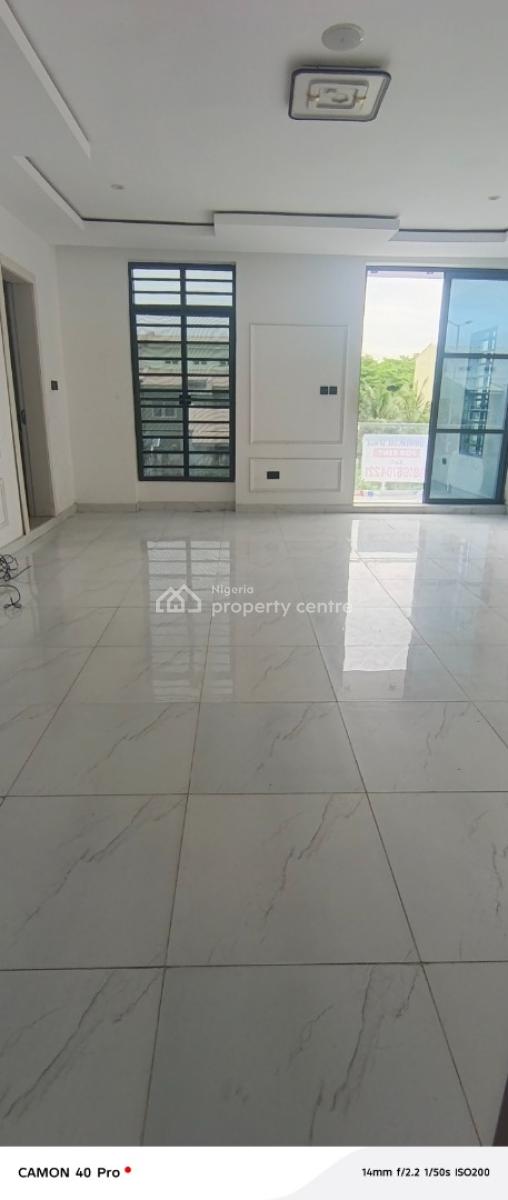 Clean 2 Bedroom Flat in Osapa, Osapa London, Lekki Phase 1, Lekki, Lagos, Flat / Apartment for Rent