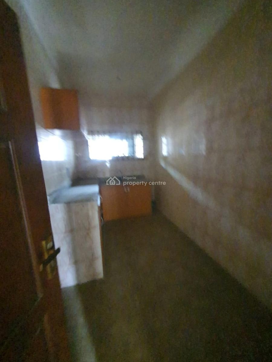 4 Units of Standard Clean 2 Bedroom Flat, Off Palm Spring Road, Ikate Lekki, Ikate, Lekki, Lagos, Flat / Apartment for Rent