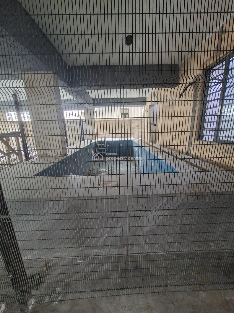 Luxury Fully Service 2bedroom with Swimming  Pooil, Lekki Phase 1, Lekki Phase 1, Lekki, Lagos, Block of Flats for Sale