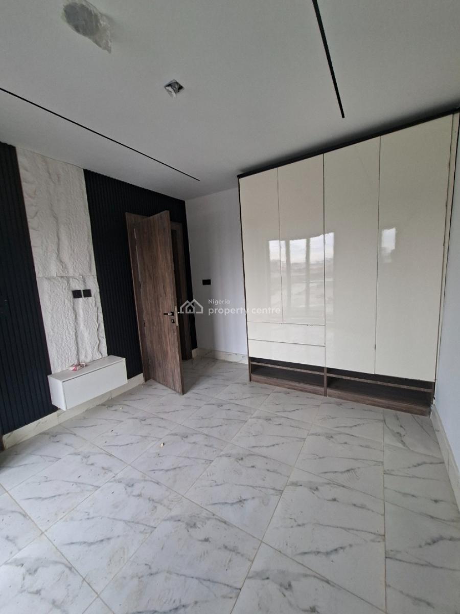 Luxury Fully Service 2bedroom with Swimming  Pooil, Lekki Phase 1, Lekki Phase 1, Lekki, Lagos, Block of Flats for Sale