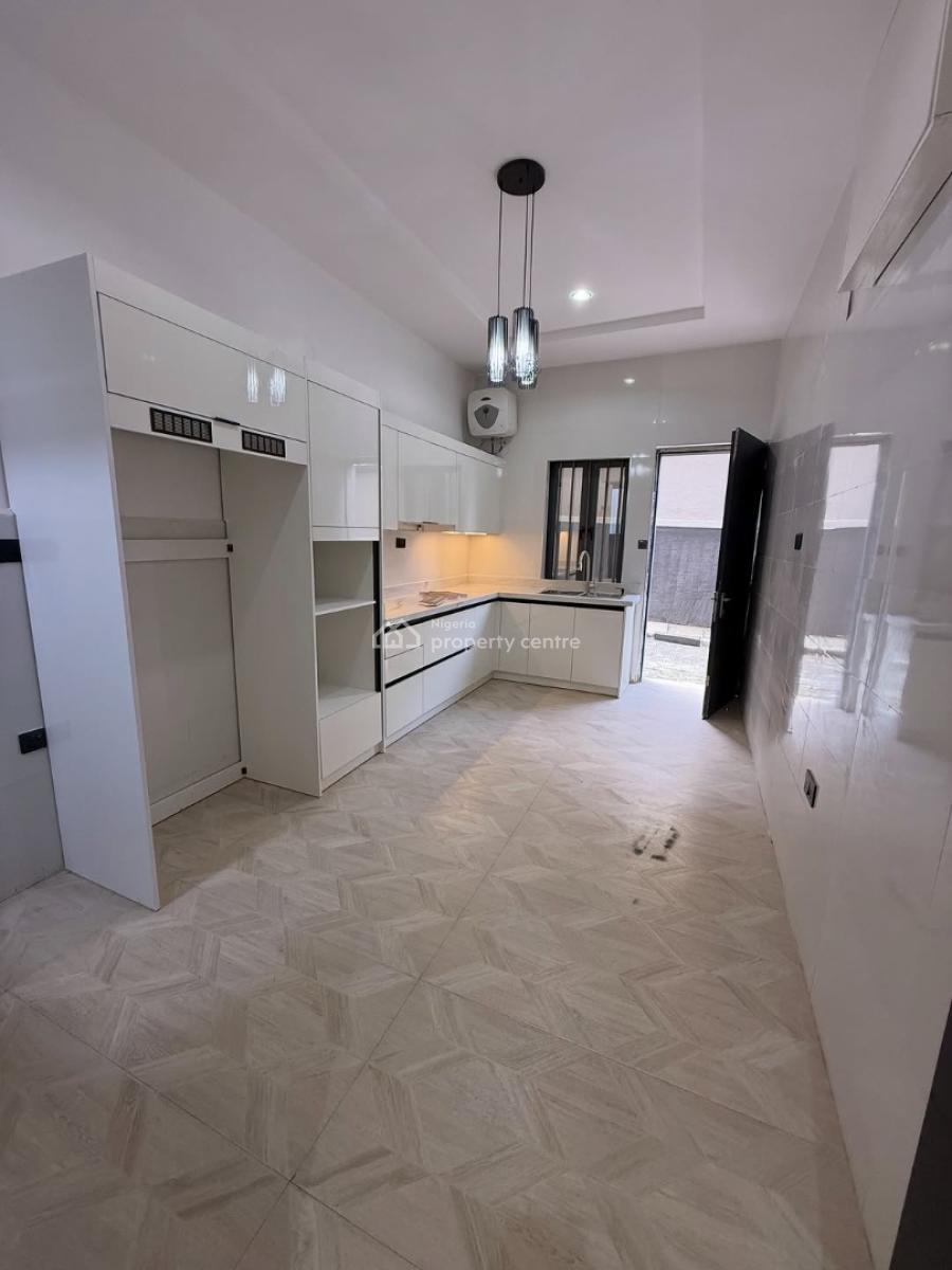 4 Bedroom Terrace Duplex with Bq, Mpape ( Maitama Extension) Abuja, Mpape, Abuja, Terraced Duplex for Sale