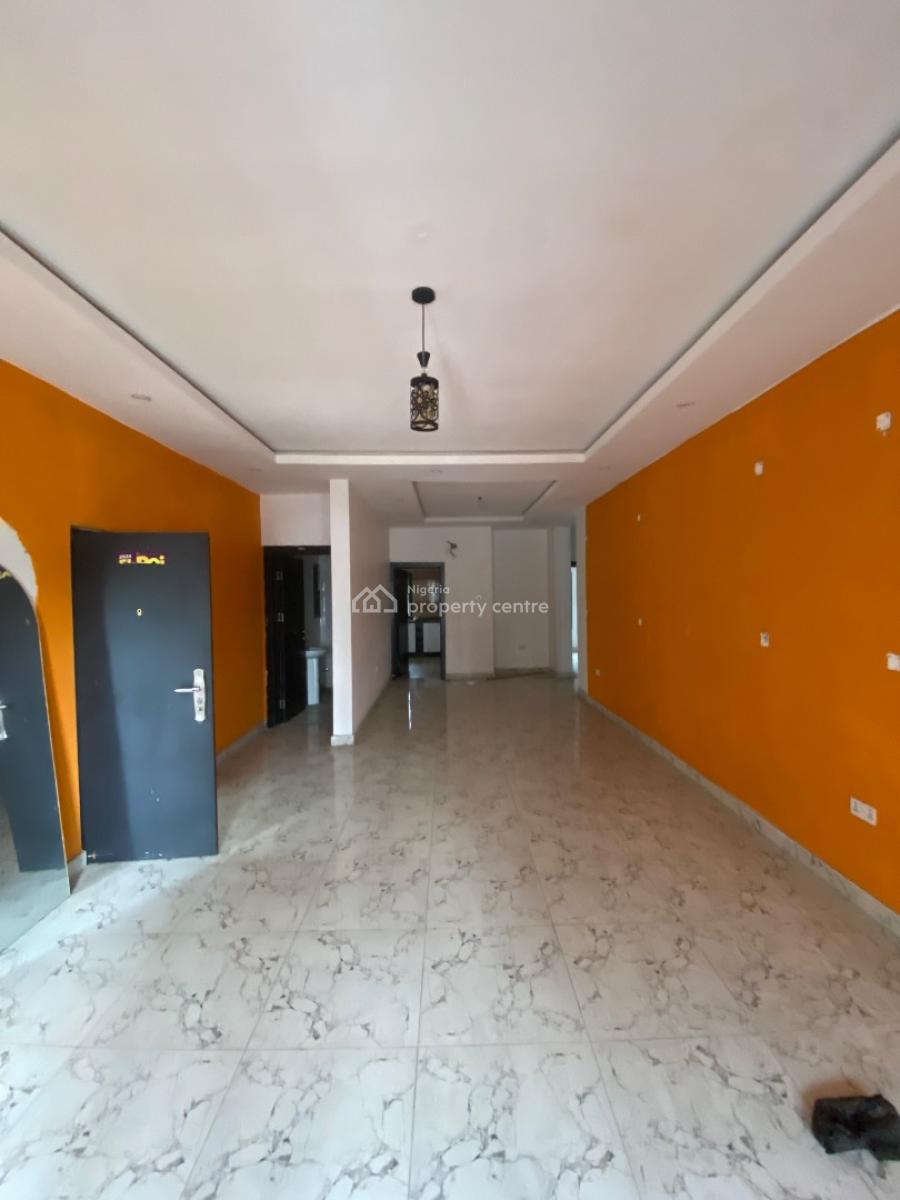 3 Bedroom Apartment with 20hrs Light and Pool , Elevator, Orchid Road, Lekki, Lagos, Flat / Apartment for Rent