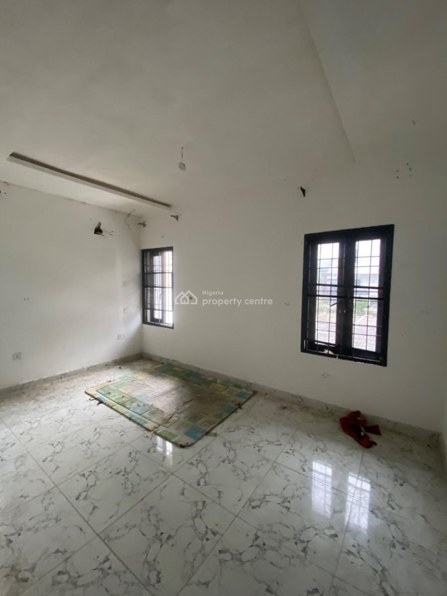 3 Bedroom Apartment with 20hrs Light and Pool , Elevator, Orchid Road, Lekki, Lagos, Flat / Apartment for Rent