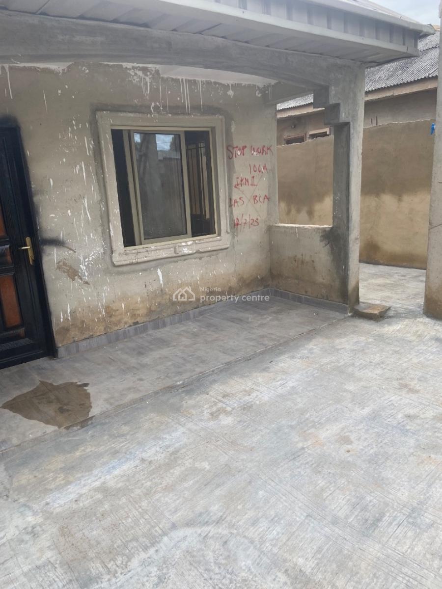 a Newly Built Room and Parlor Pop, Lucky Fiber Road, Ikorodu, Lagos, Flat / Apartment for Rent