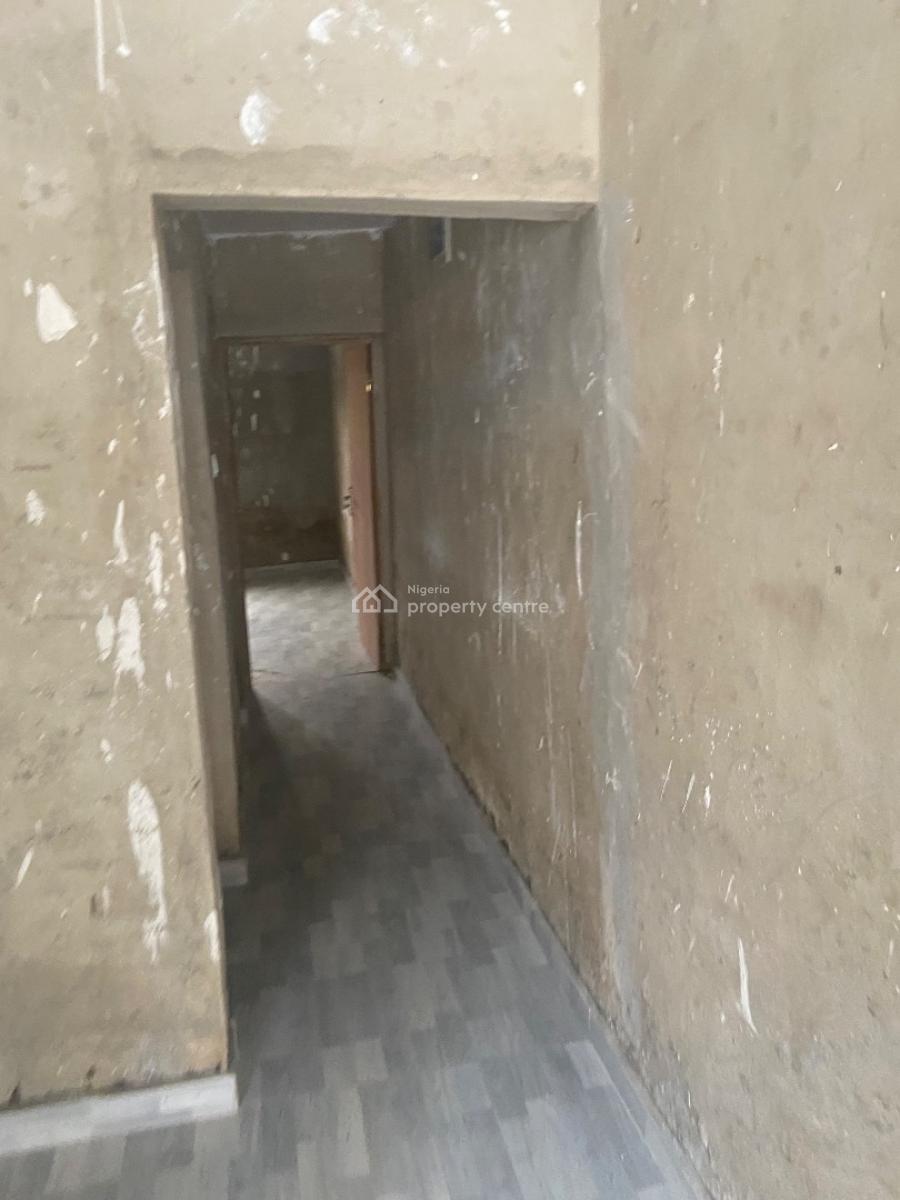 a Newly Built Room and Parlor Pop, Lucky Fiber Road, Ikorodu, Lagos, Flat / Apartment for Rent