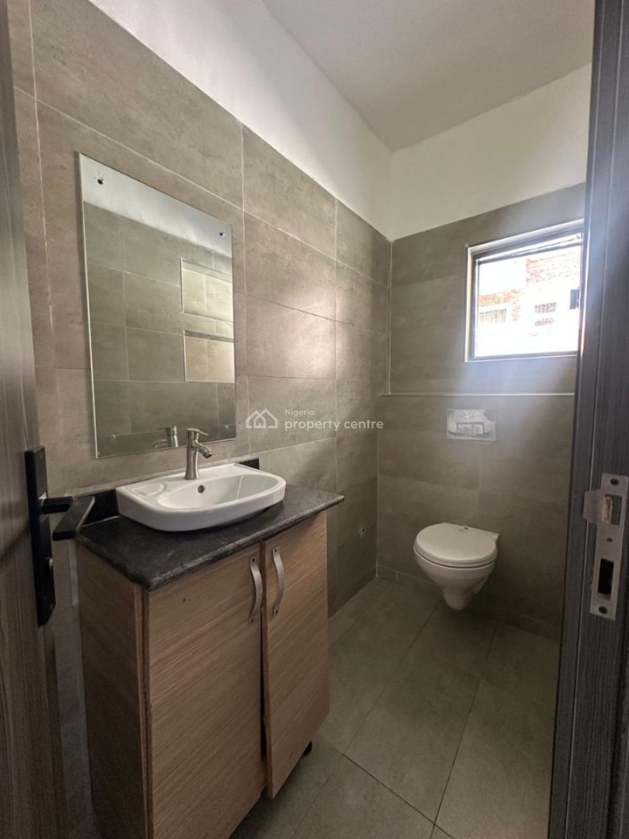 Clean & Spacious Newly Renovated 3-bedroom Terrace with Swimming Pool, Ikoyi, Lagos, Terraced Duplex for Rent