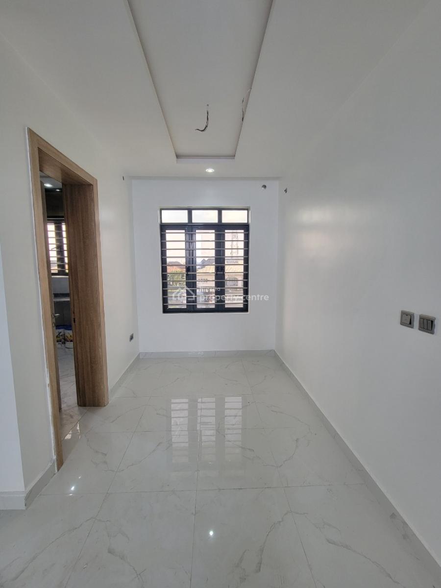 Executive 2bed Apartment at Lekki Scheme 2, Lekki Scheme 2 Abraham Adesanya Ajah, Ajah, Lagos, Flat / Apartment for Sale
