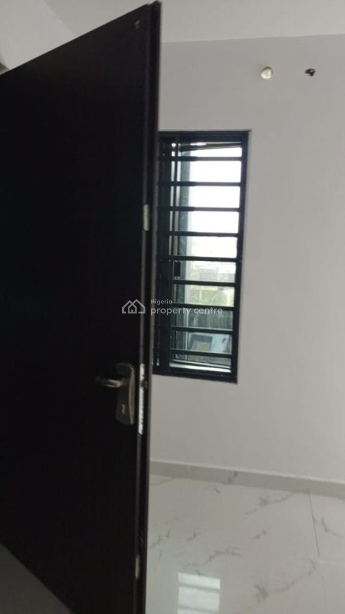 Brand New Luxury 2 Bedroom Flat, Atlantic View Estate, Alpha Beach Road, New-road Bustop, Igbo Efon, Lekki, Lagos, Flat / Apartment for Rent