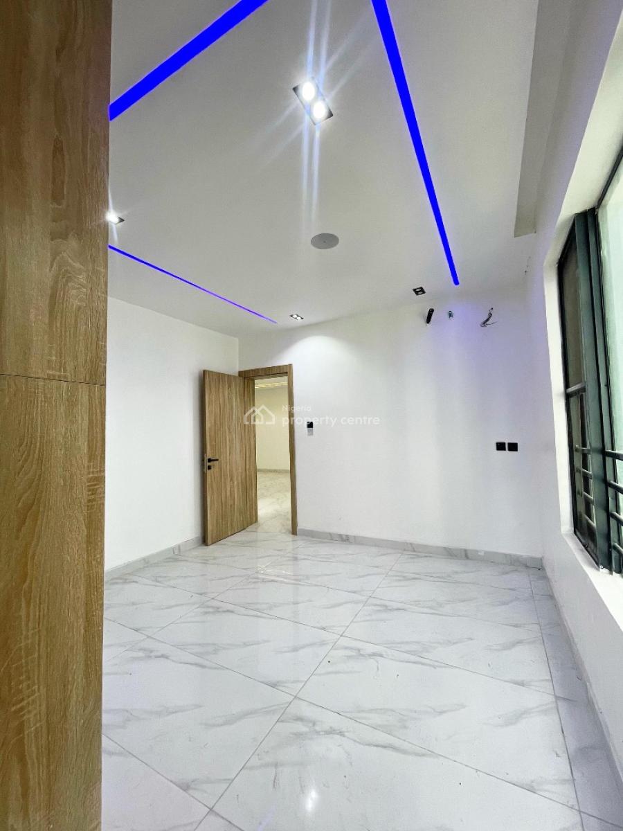 Luxury 2 Bedroom Apartment with Bq, Lekki, Lagos, Flat / Apartment for Sale