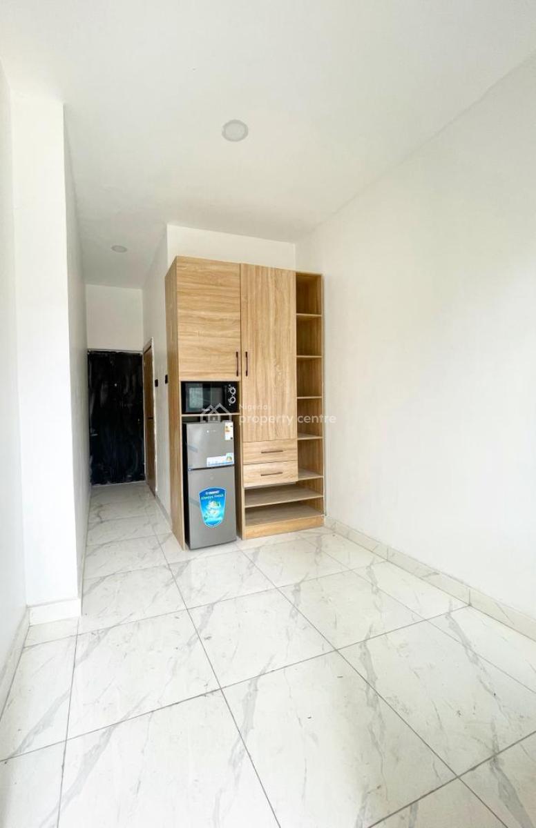 Luxury 2 Bedroom Apartment with Bq, Lekki, Lagos, Flat / Apartment for Sale