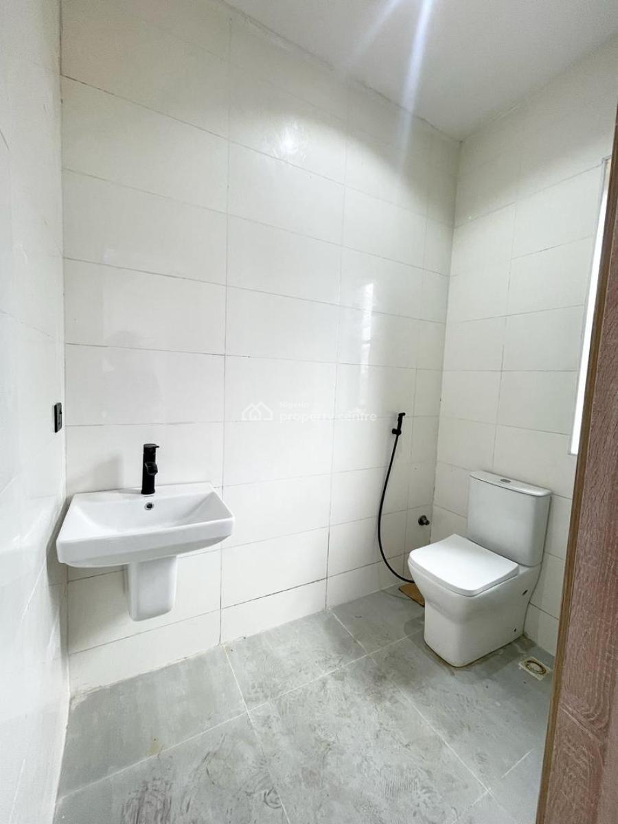 Luxury 2 Bedroom Apartment with Bq, Lekki, Lagos, Flat / Apartment for Sale