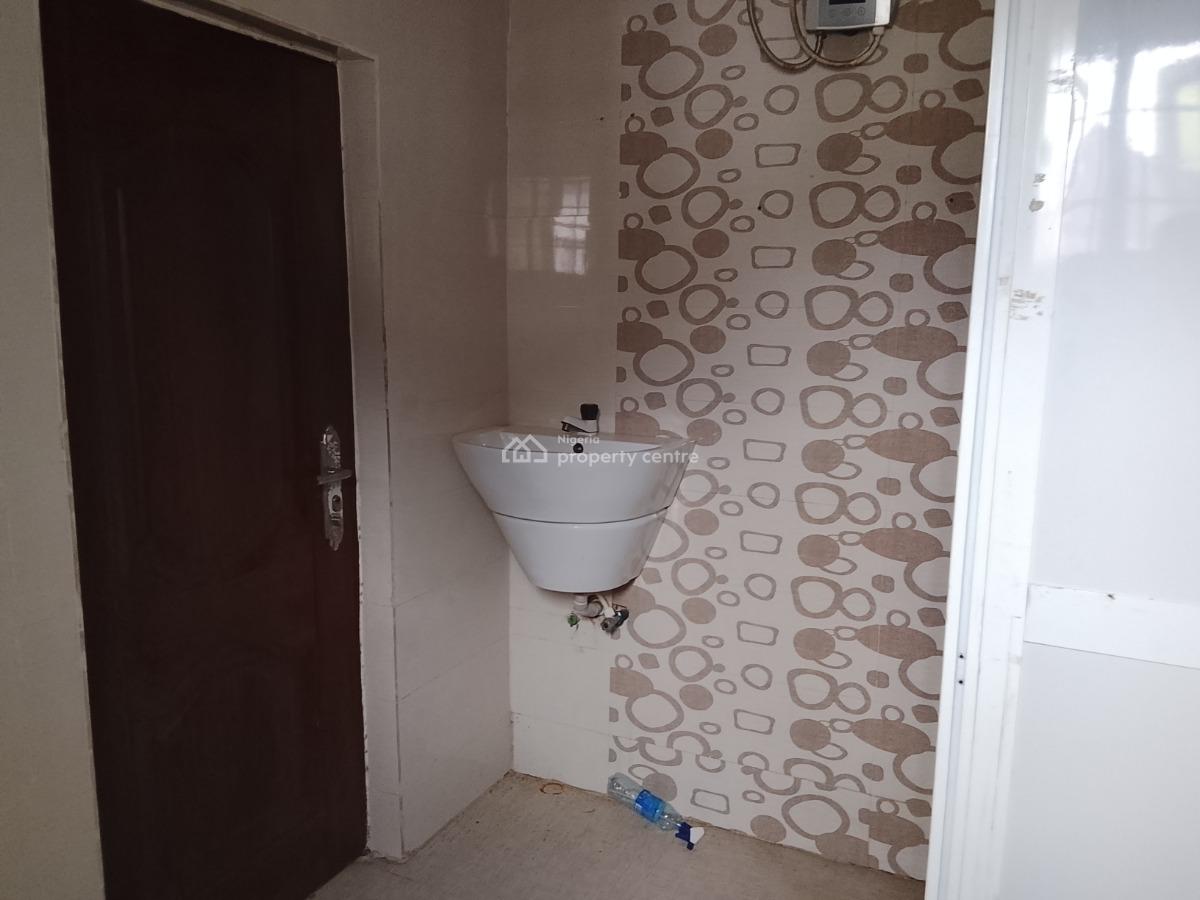 Equisitely Finished Mini Flat Shared Apartment, Ologolo, Lekki, Lagos, Mini Flat (room and Parlour) for Rent