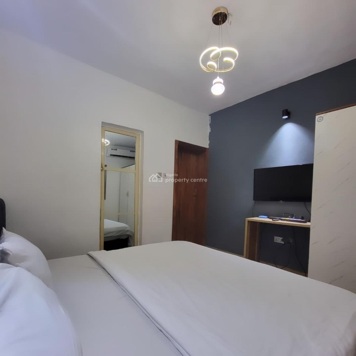 Fully Serviced 1 Bedroom Flat Isolo Lagos, 5 Ilesanmi Street , Isolo Lagos, Isolo, Lagos, Mini Flat (room and Parlour) for Rent