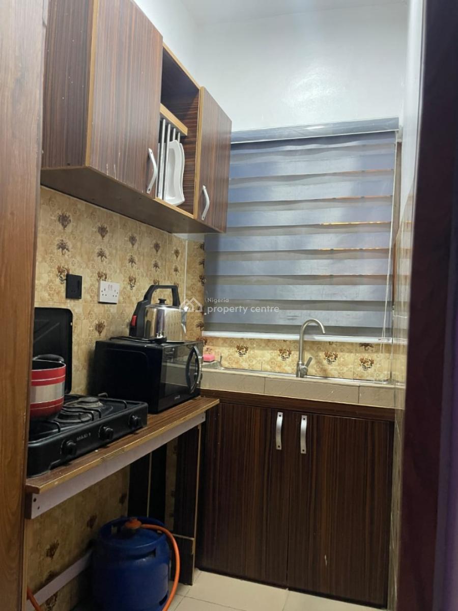 Fully Serviced 1 Bedroom Flat Isolo Lagos, 5 Ilesanmi Street , Isolo Lagos, Isolo, Lagos, Mini Flat (room and Parlour) for Rent
