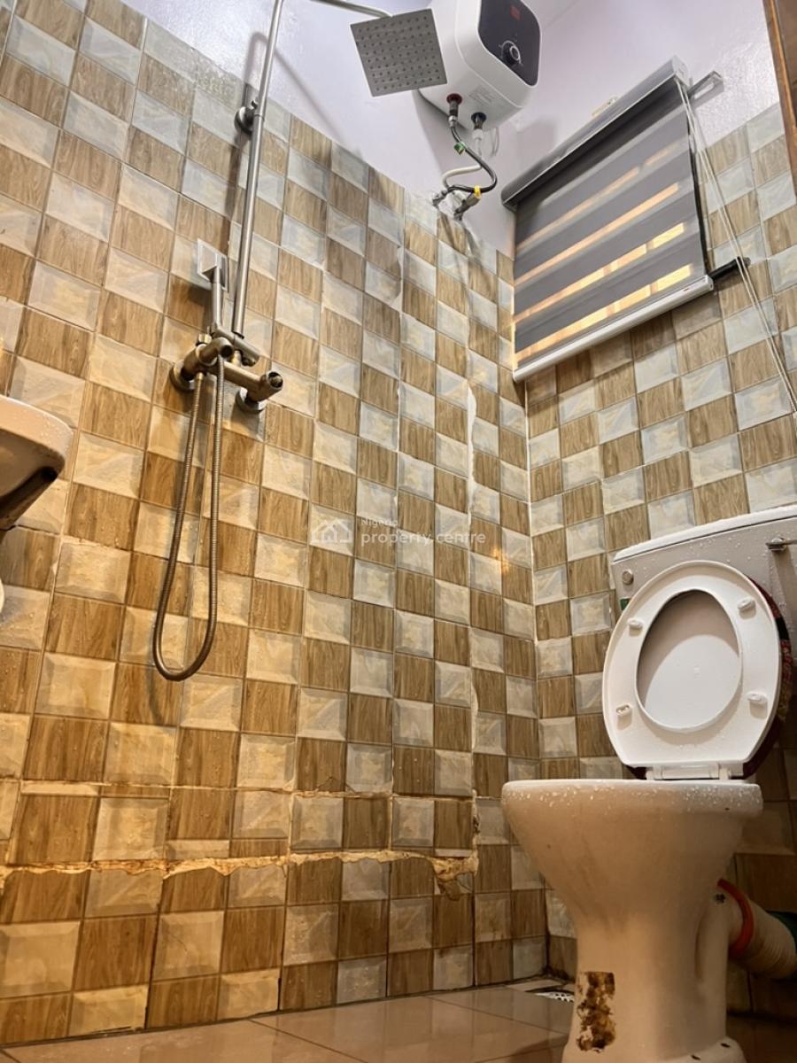 Fully Serviced 1 Bedroom Flat Isolo Lagos, 5 Ilesanmi Street , Isolo Lagos, Isolo, Lagos, Mini Flat (room and Parlour) for Rent