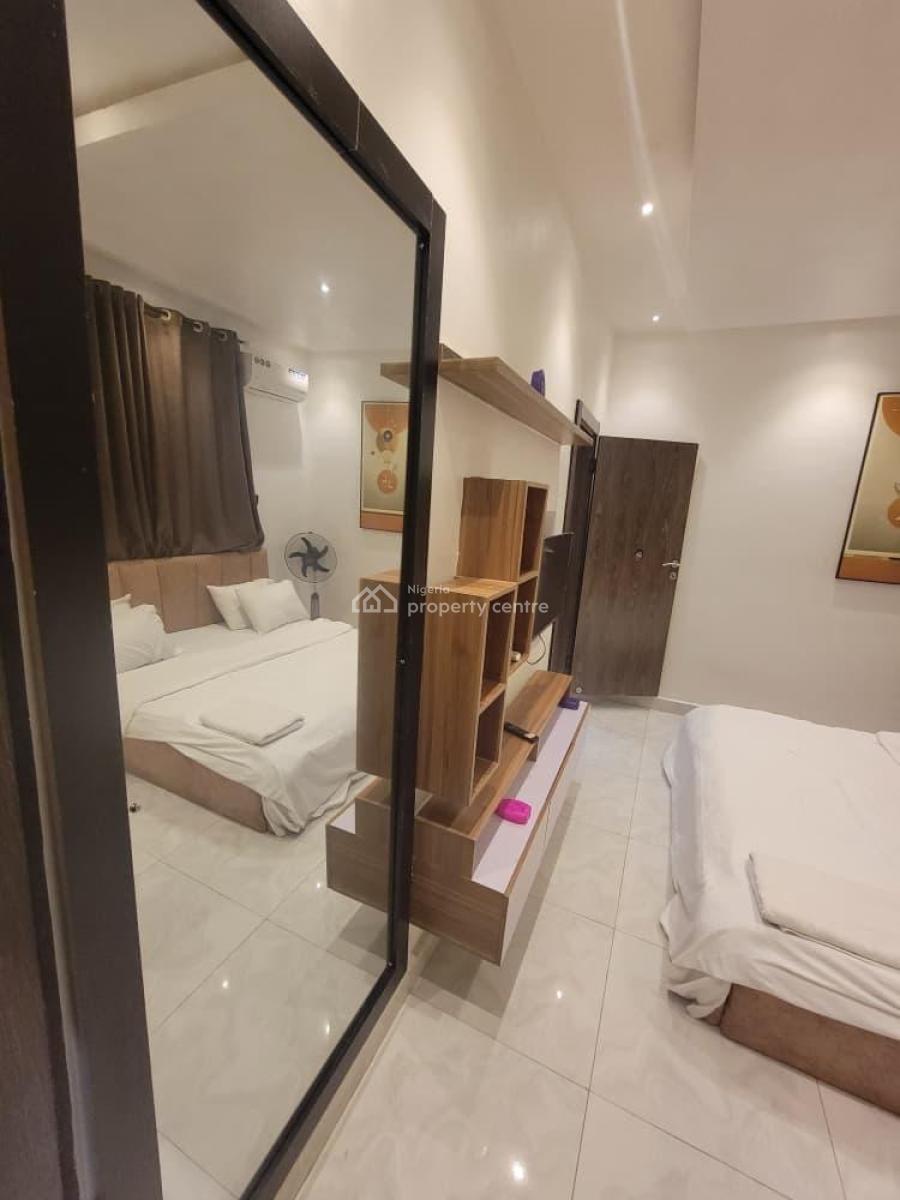 Fully Furnished 3 Bedroom Flat, 13 Gani Dabiri Estate , Lagos, Ikeja, Lagos, Flat / Apartment for Rent