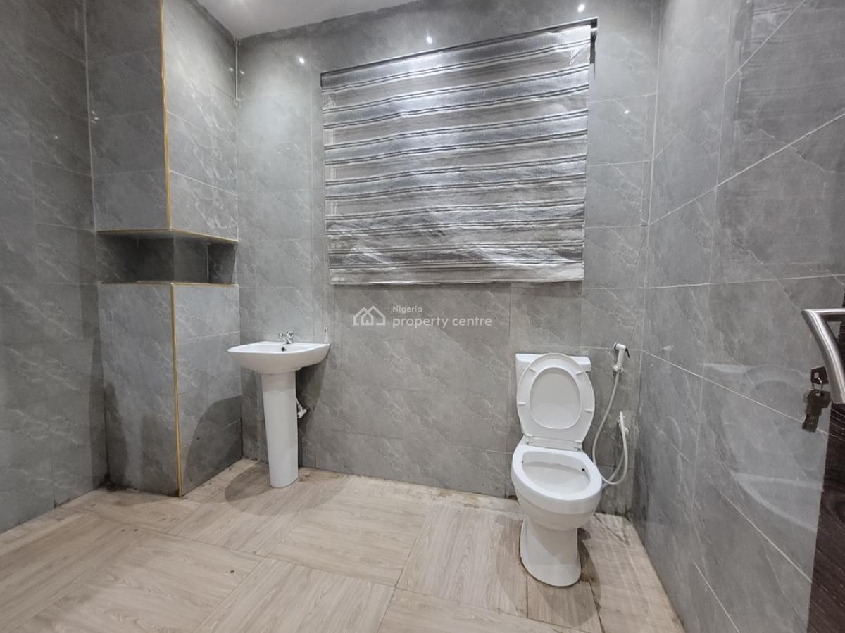 Fully Furnished 3 Bedroom Flat, 13 Gani Dabiri Estate , Lagos, Ikeja, Lagos, Flat / Apartment for Rent