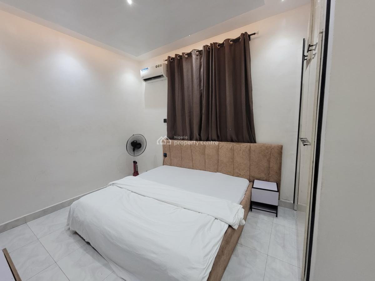 Fully Furnished 3 Bedroom Flat, 13 Gani Dabiri Estate , Lagos, Ikeja, Lagos, Flat / Apartment for Rent