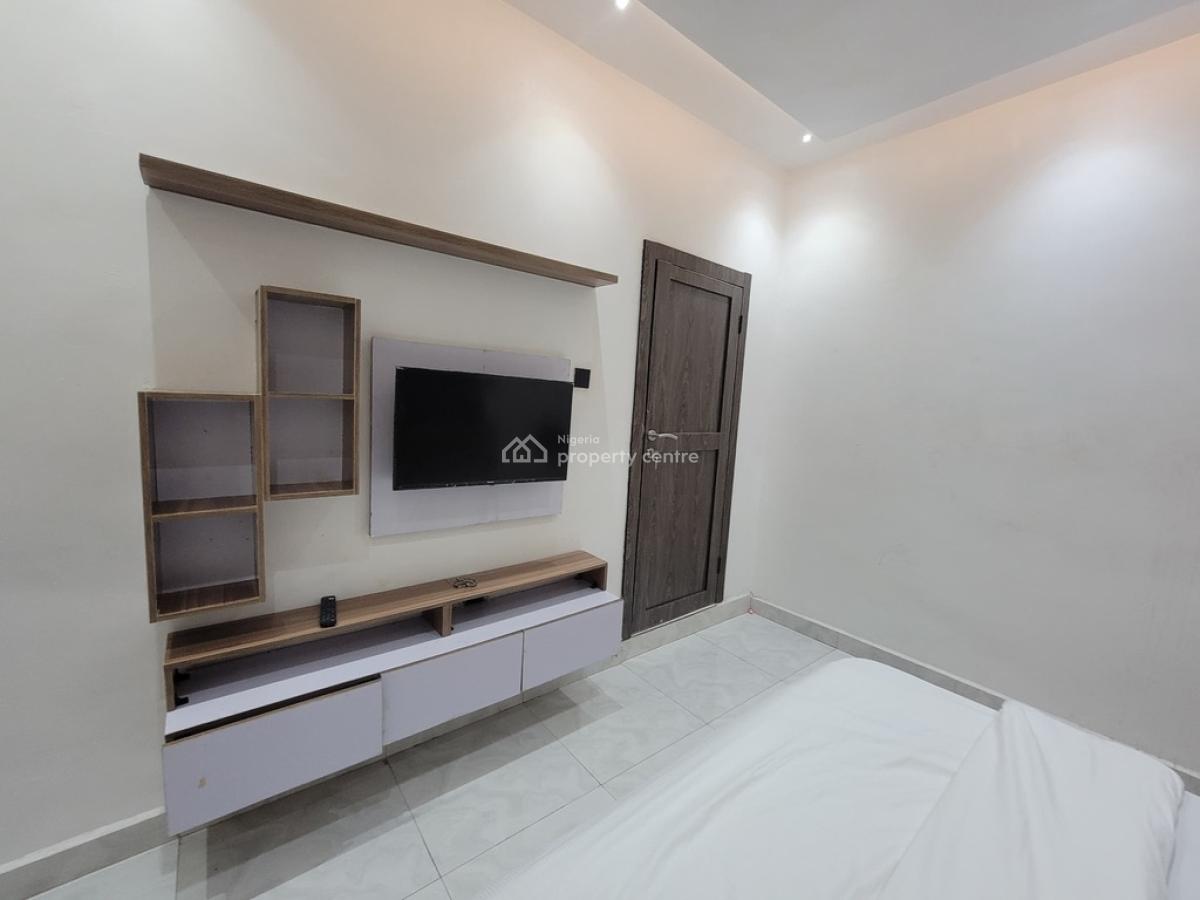 Fully Furnished 3 Bedroom Flat, 13 Gani Dabiri Estate , Lagos, Ikeja, Lagos, Flat / Apartment for Rent