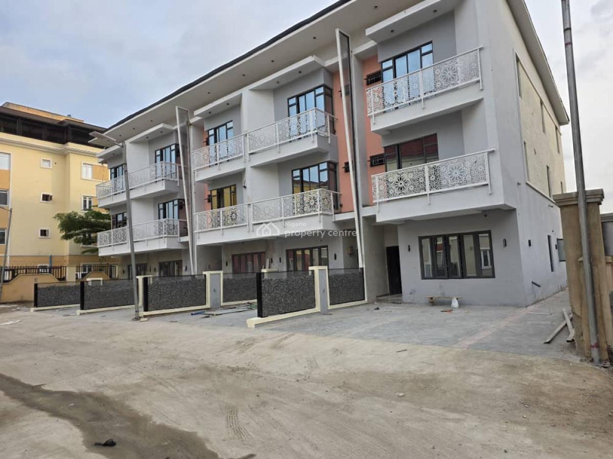 Luxury 4-bedroom Terrace Duplex with 1-room Bq and Self Compound, Guzape District, Abuja, Terraced Duplex for Sale